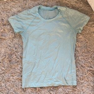 Icing blue lululemon swiftly. Race length size 4